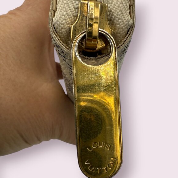 Louis Vuitton Damier Azur Long Zippy Wallet - Picture 5 of 9